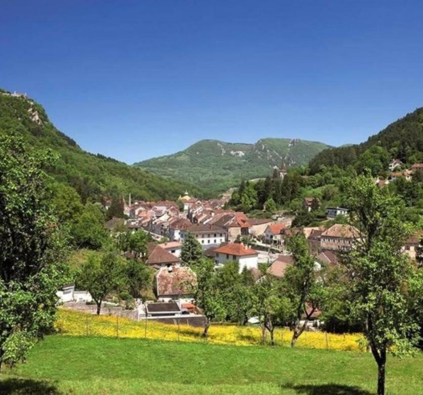 Gite Au Coeur Du Jura Entre Comte Et Vin Jaune, Gite Vin Jaune Chamole Luaran gambar